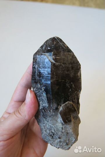 Минерал дымчатый кварц кристалл большой