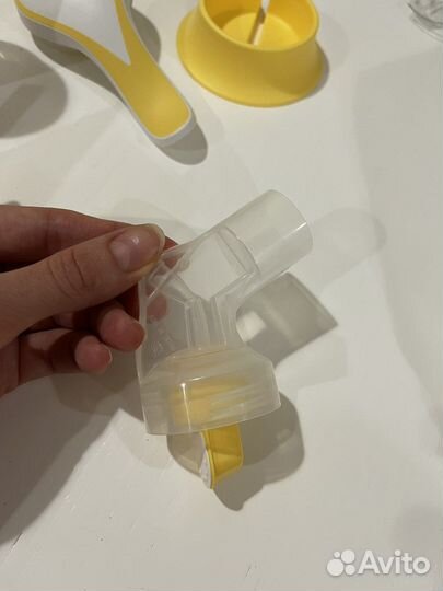 Молокоотсос medela