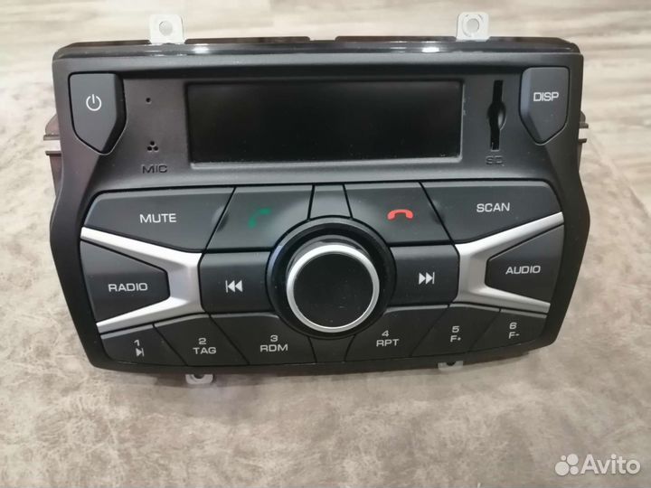 Штатная магнитола LADA vesta