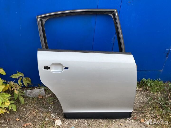 Ситроен С4 задняя правая дверь