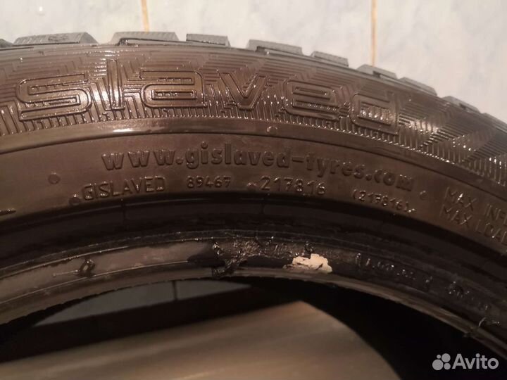 Gislaved NordFrost 100 215/50 R17