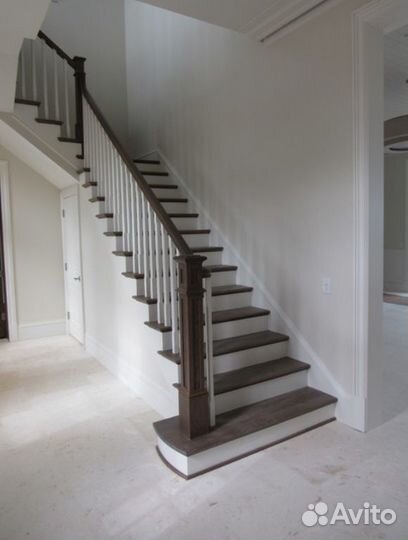 Ступени для лестницы и Обшивка с ограждениями