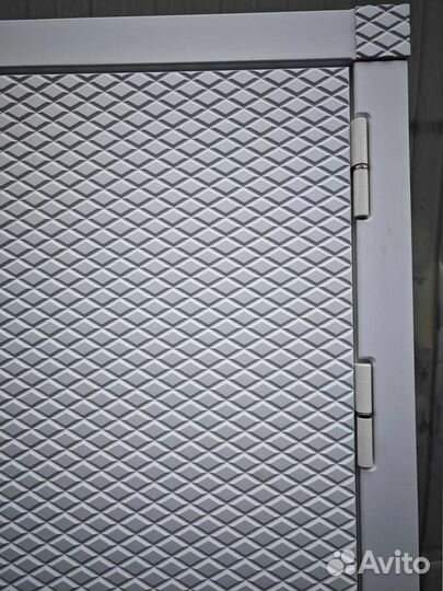 Дверь входная металлическая