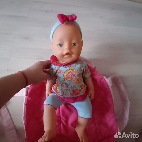 Кукла пупс и кукла