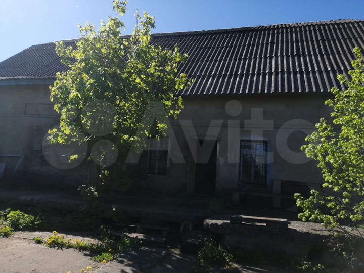 Дом 198 м² на участке 5 сот.