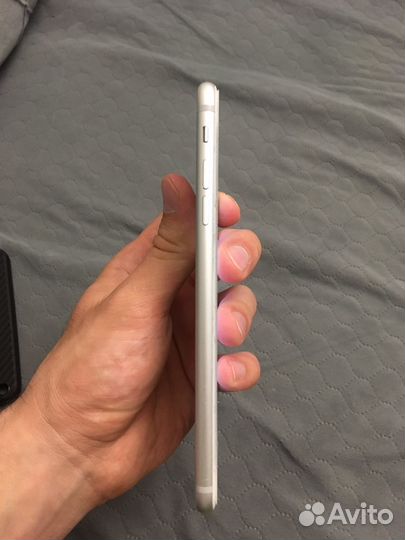 Телефон iPhone 7 plus