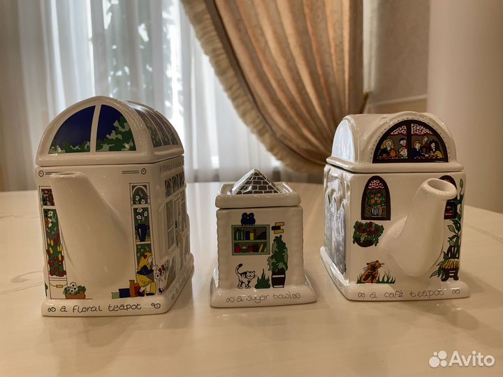 Чайники, сахарница домики. Фарфор. Wade. Англия