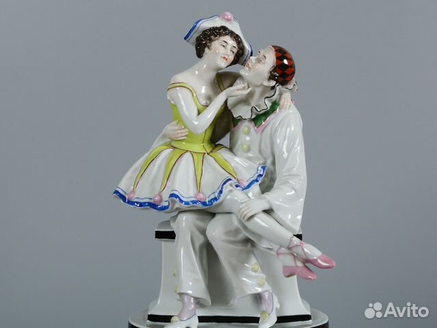 Редкая фарфоровая статуэтка. Германия