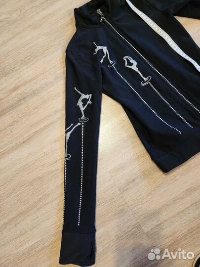 Термозащитный костюм для фигурного катания