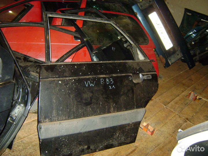 Дверь задняя левая Volkswagen Passat B3