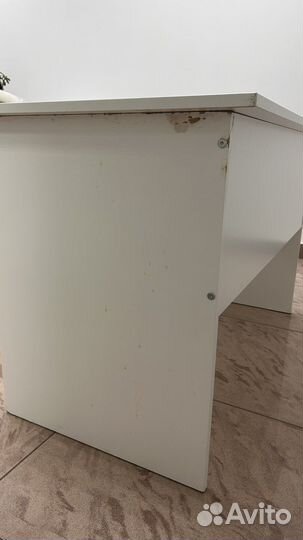 Письменный компьютерный стол IKEA