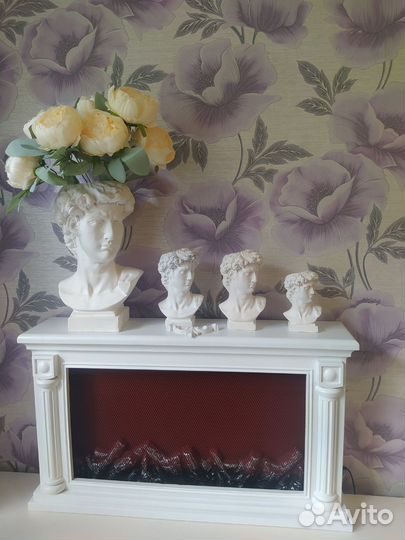 Ваза статуэтка кашпо Голова Давида, лицо девушки