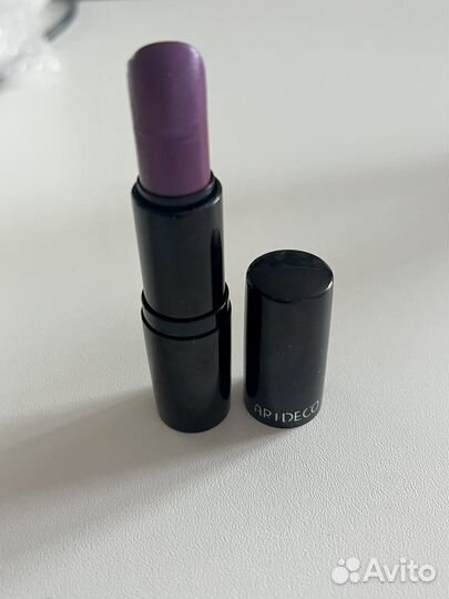 Artdeco Губная помада perfect color увлажняющая