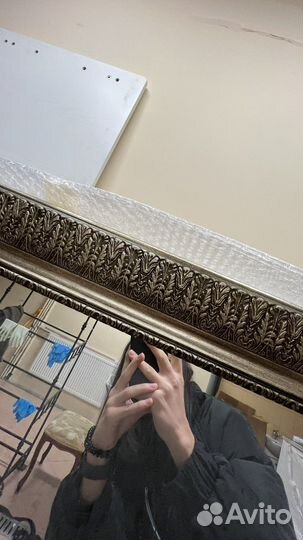 Зеркало напольное в деревянной раме