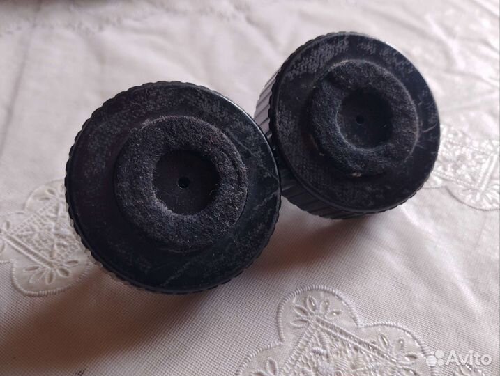 Две ножки от проигрывателя Sony