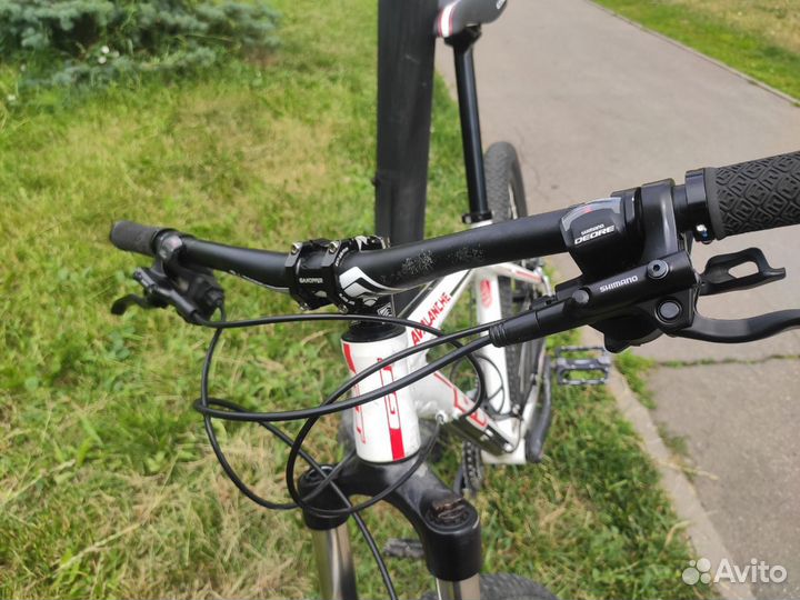 Велосипед GT Avalanche Elite 2015