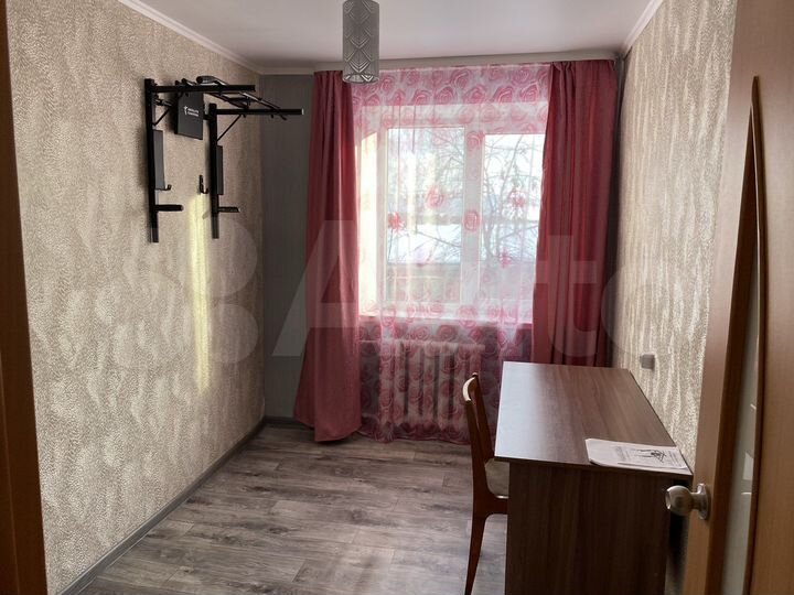 3-к. квартира, 56 м², 1/2 эт.