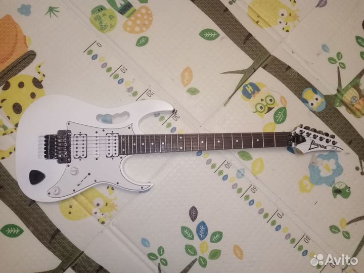 Гитара Ibanez Jem-Jr