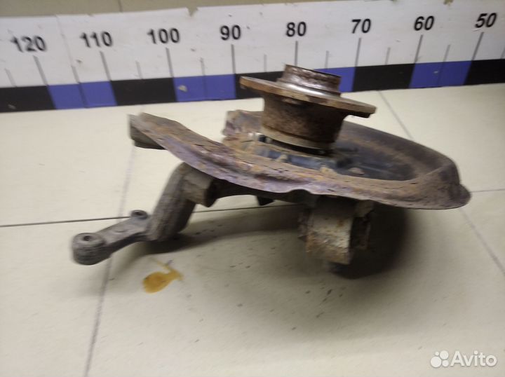 Кулак поворотный задний левый Octavia (A5 1Z) 2004