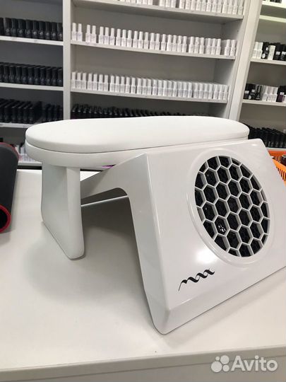 Подставка для рук маникюрная, белая