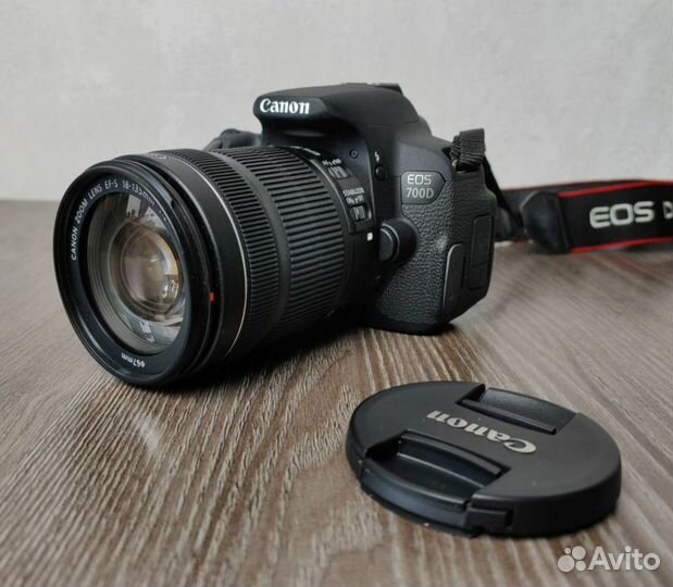 Зеркальный фотоаппарат Сanon 700d Профессиональный