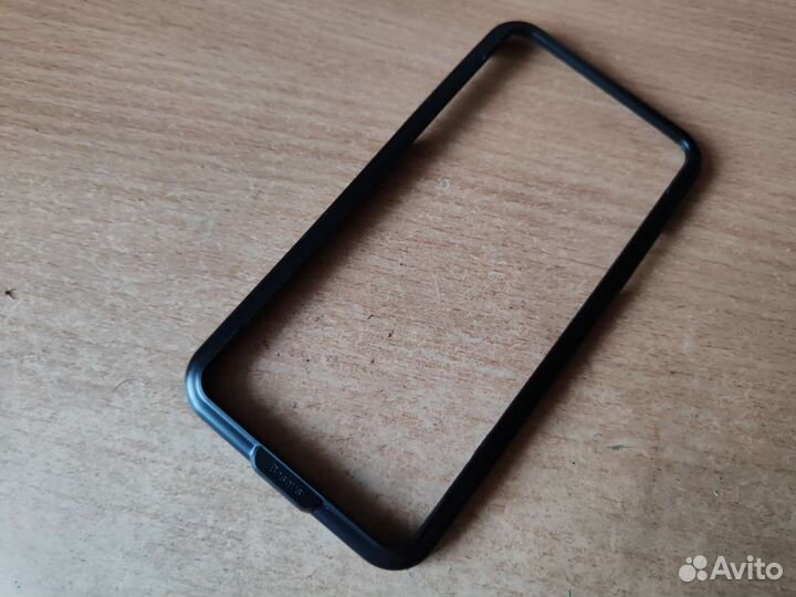 Рамка для установки защитного стекла iPhone 11