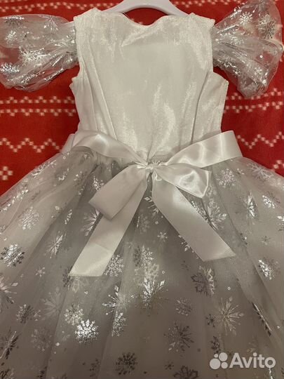 Новогодний костюм Снежинки 128