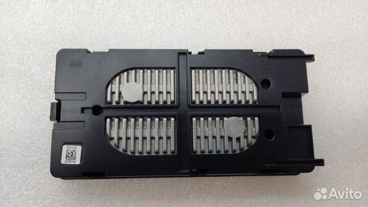 Блок беспроводной зарядки Audi Q8 4MN dhxa 2019