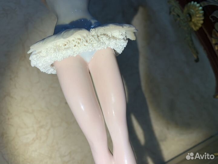 Фарфоровая балерина