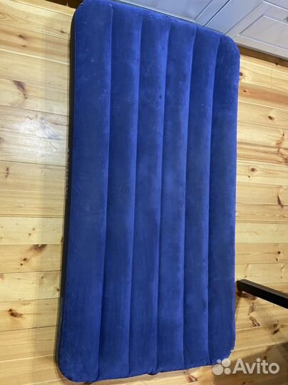 Надувной матрас intex с насосом