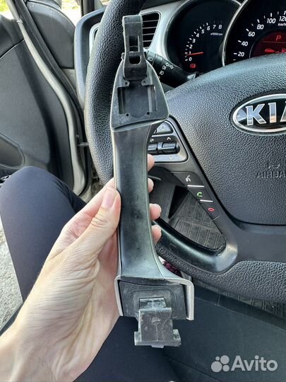 Ручка двери правая задняя Kia Ceed 2012