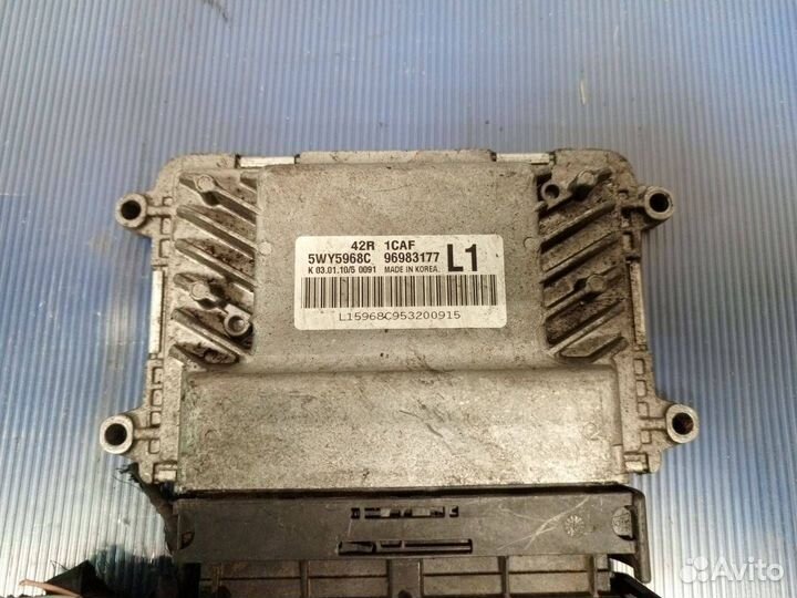 Блок управления двигателем Chevrolet Aveo 96983177