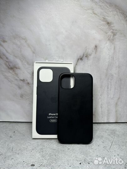 Чехол Кожаный Оригинал iPhone 13