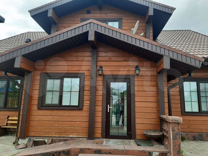 Коттедж 170 м² на участке 15 сот.