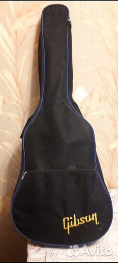 Акустическая гитара