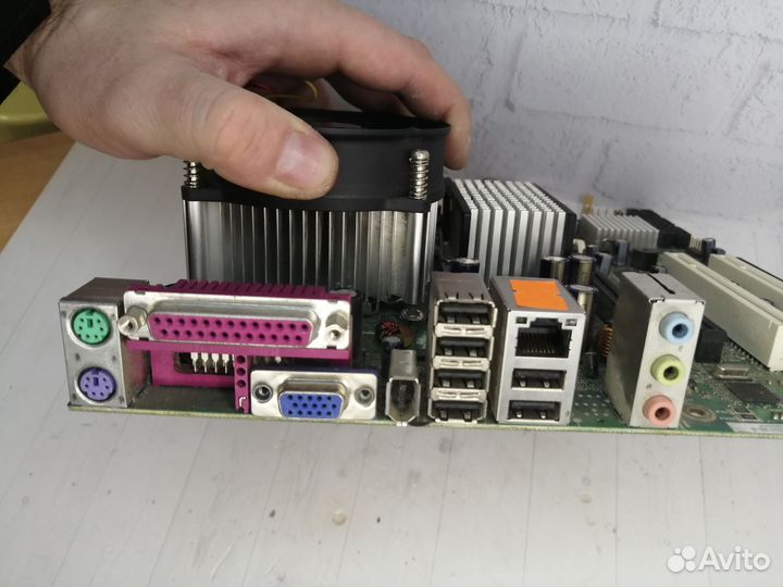 Материнская плата Intel DQ965GF с процессором