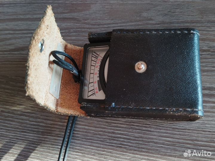 Фотоэкспонометр Ленинград 8