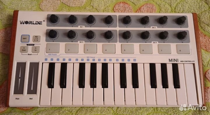 Midi-Клавиатура Worlde mini