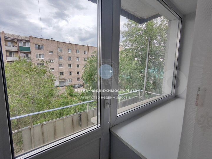 2-к. квартира, 42 м², 3/5 эт.