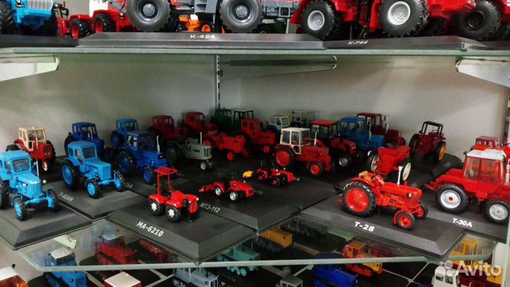 Модели тракторов 1:43