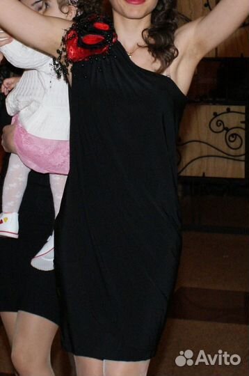 Коктейльное платье