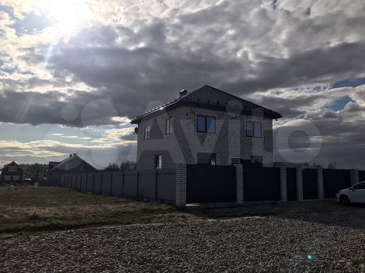 Дом 132 м² на участке 8 сот.