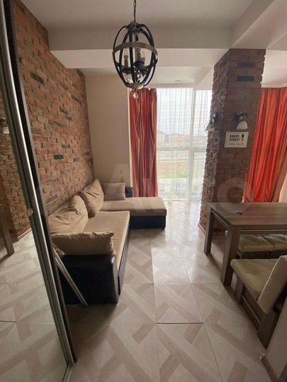 2-к. квартира, 39 м², 2/4 эт.