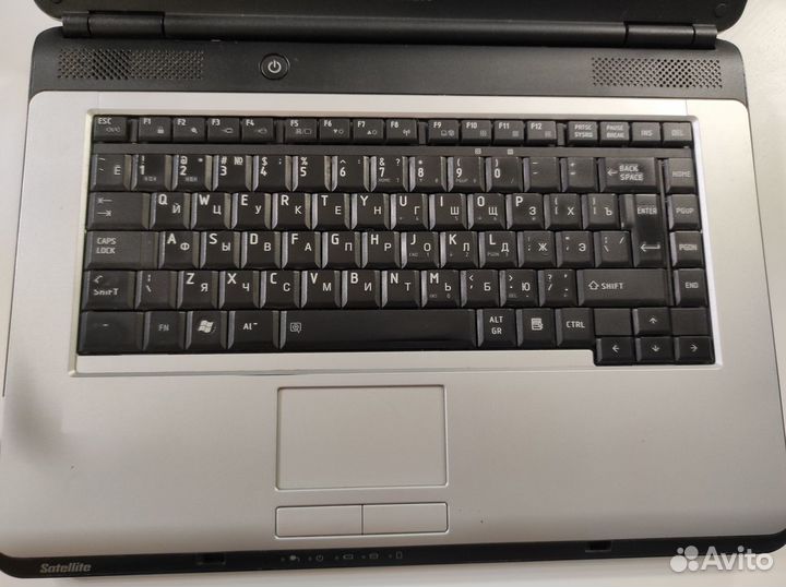 Ноутбук Toshiba Satellite L300