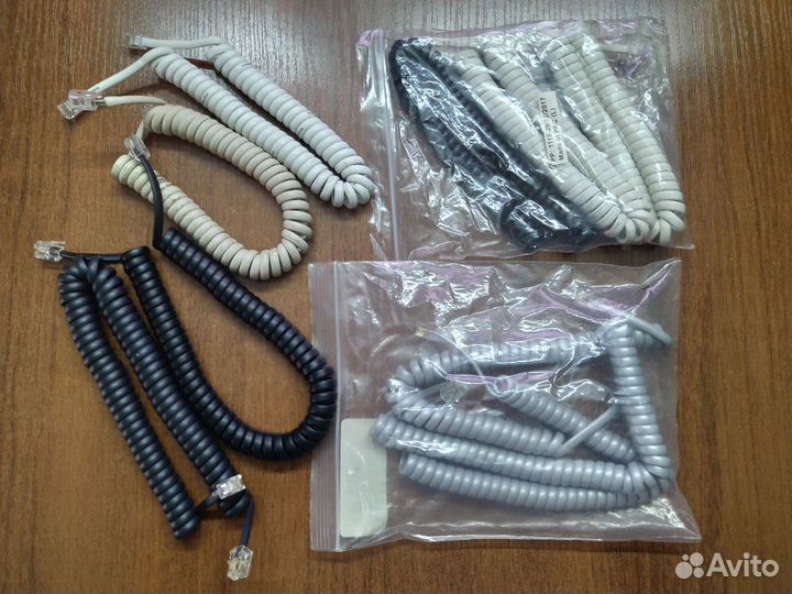 Провод телефонной трубки