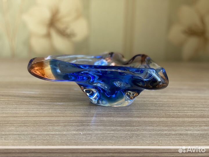 Пепельница чешское стекло