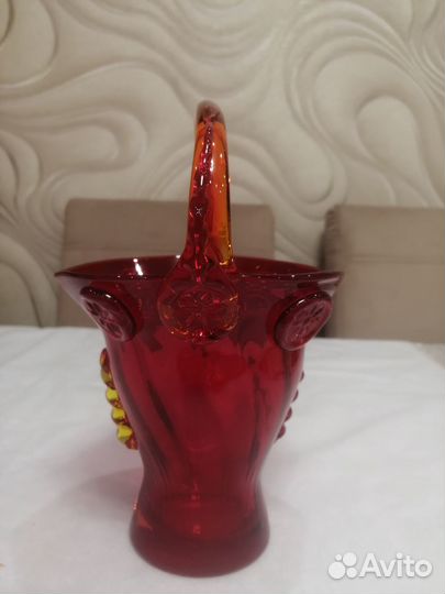 Ваза конфетница СССР цветное рубиновое стекло