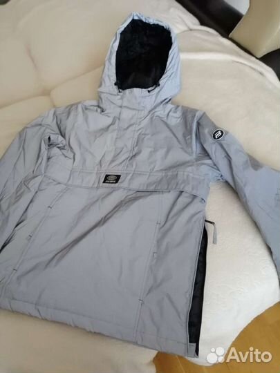 Pull bear куртка женская