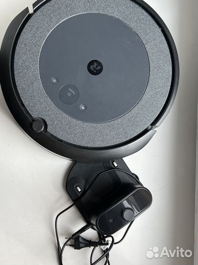Робот пылесос irobot roomba i3