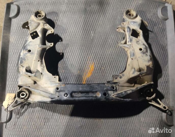 Подрамник передний Audi A6 c5